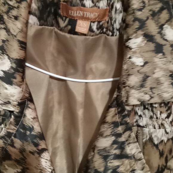 Ellen tracy trench jacket - Picture 4 of 13